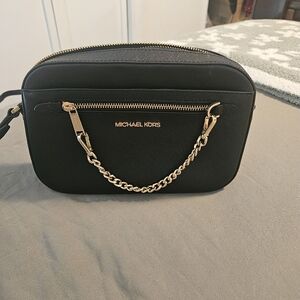 Michael Michael Kors Travel Crossbody